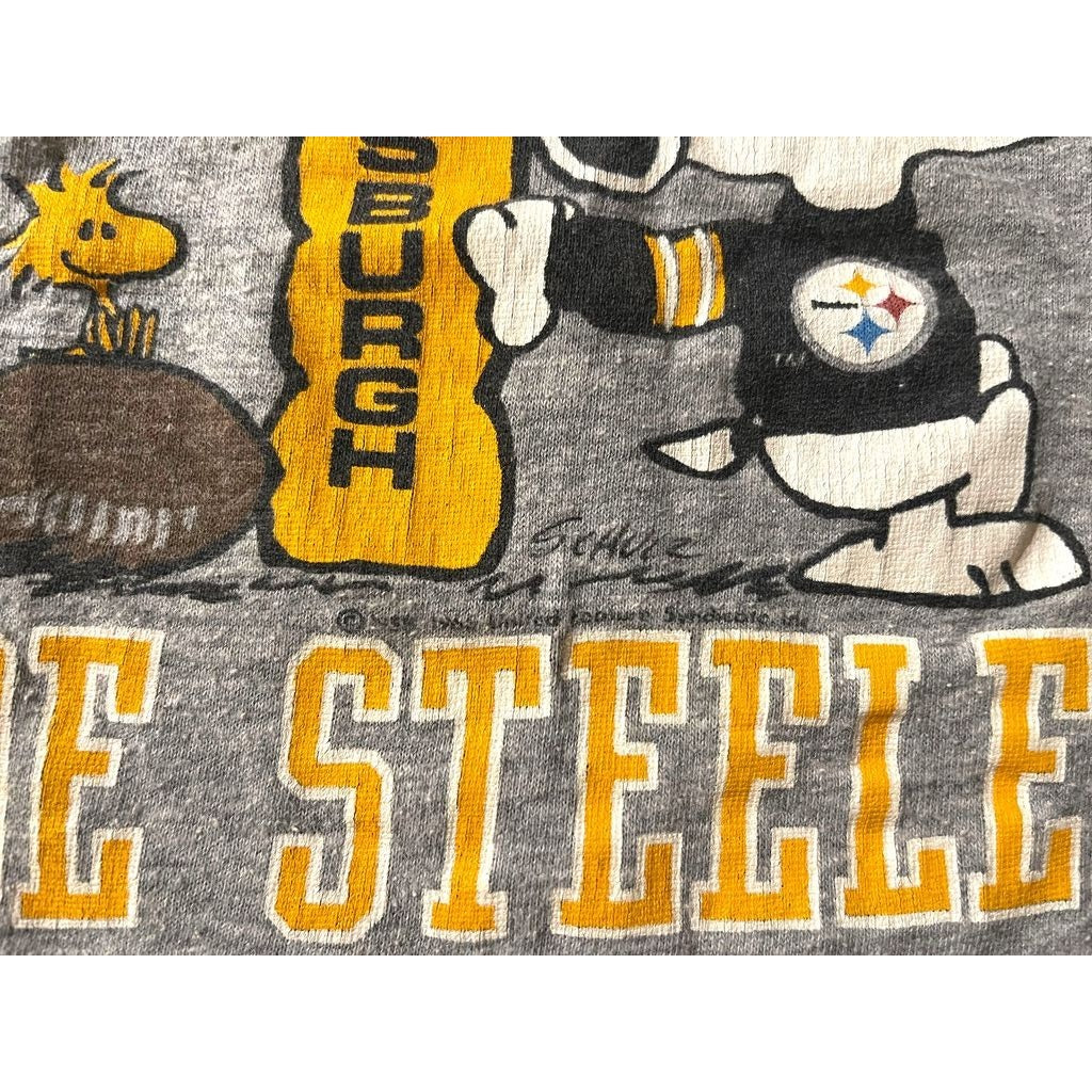 Vintage Artex Peanuts Snoopy Joe Steeler Rare 1960s Gray Youth Size Small T-shirt