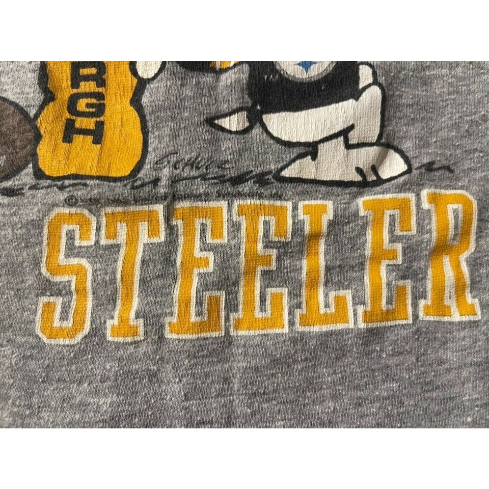 Vintage Artex Peanuts Snoopy Joe Steeler Rare 1960s Gray Youth Size Small T-shirt