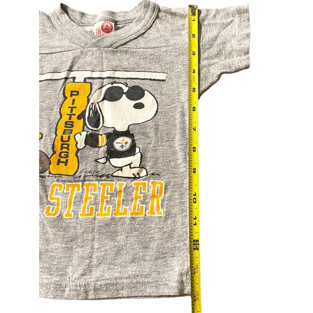 Vintage Artex Peanuts Snoopy Joe Steeler Rare 1960s Gray Youth Size Small T-shirt