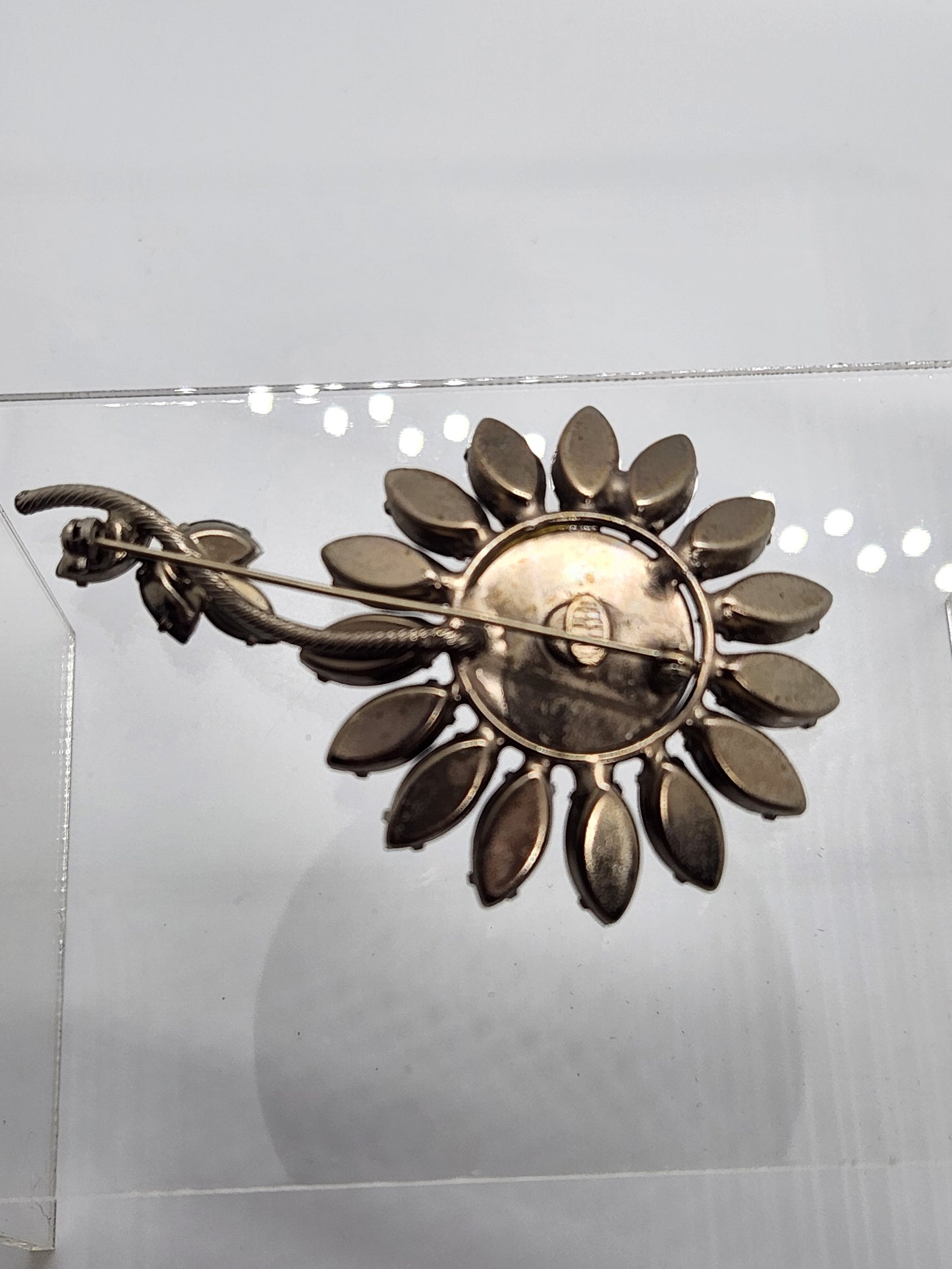 Vintage Regency Black Rhinestone Daisey Flower Brooch