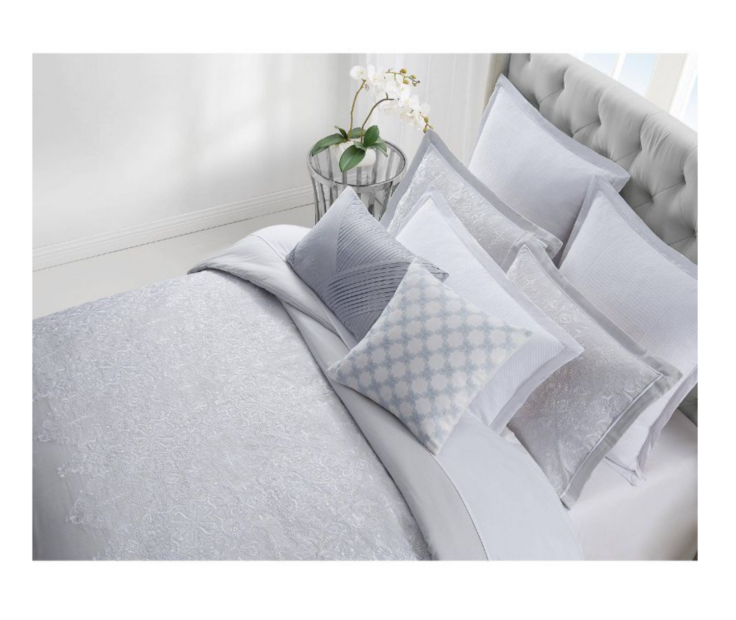 Charisma Celini Woven Comforter Set, Multicolor, Queen