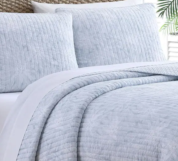 Tommy Bahama - Makena 3-Piece Light Blue Floral Cotton Full/Queen Quilt Set