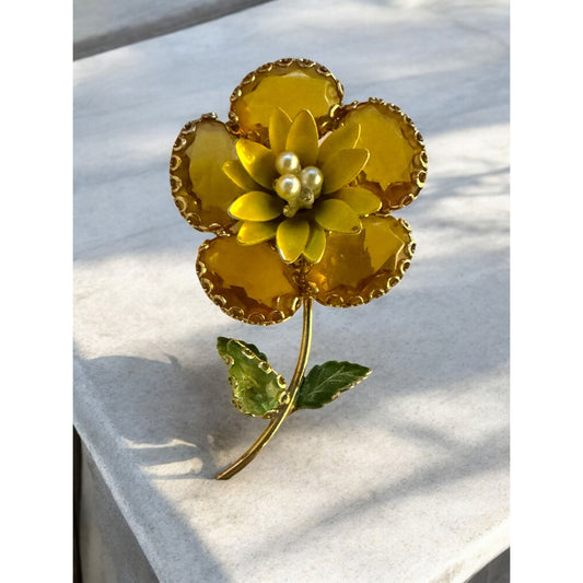 Vintage Yellow Flower Brooch With Rhinestones & Pearls Gold-Tone Metal Leaf Accent