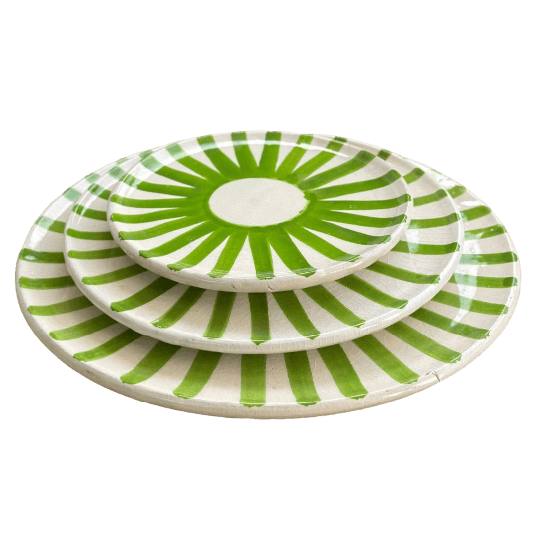 Light Green Sun Plate Set - Vibrant Dinnerware for Summer Dining