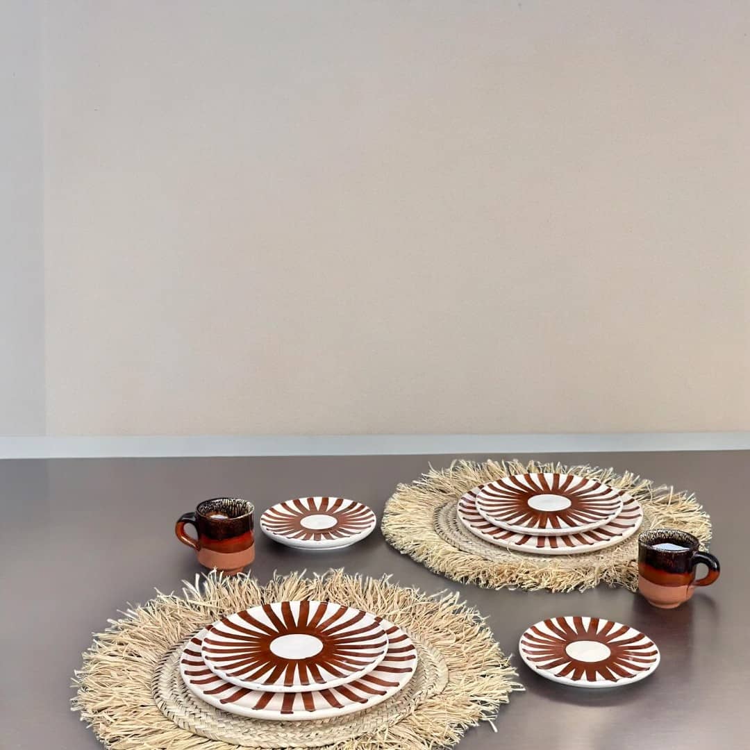 Brown Sun Plate Set - Vibrant Dinnerware for Summer Dining