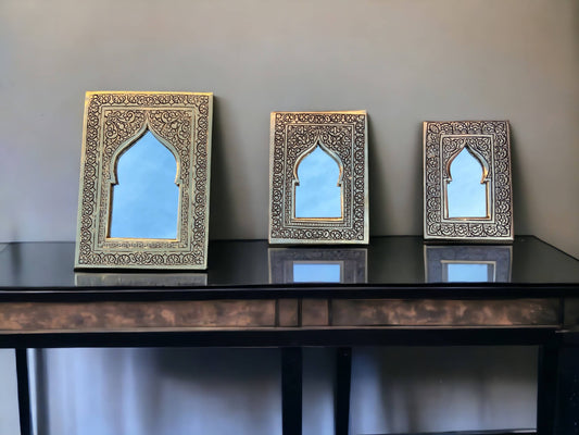 Moroccan Handmade Patina Brass Wall Mirror: Decorative wall Décor
