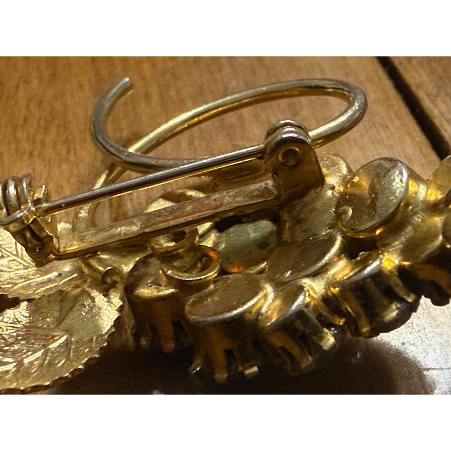 1960's Gold Tone Grape Cluster Brooch