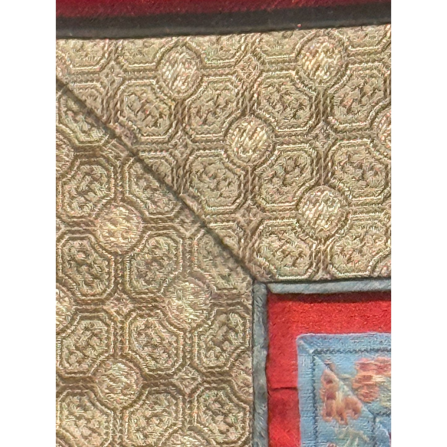 Chinese Silk Embroidery Art In Black Frame With Red Velvet Matting