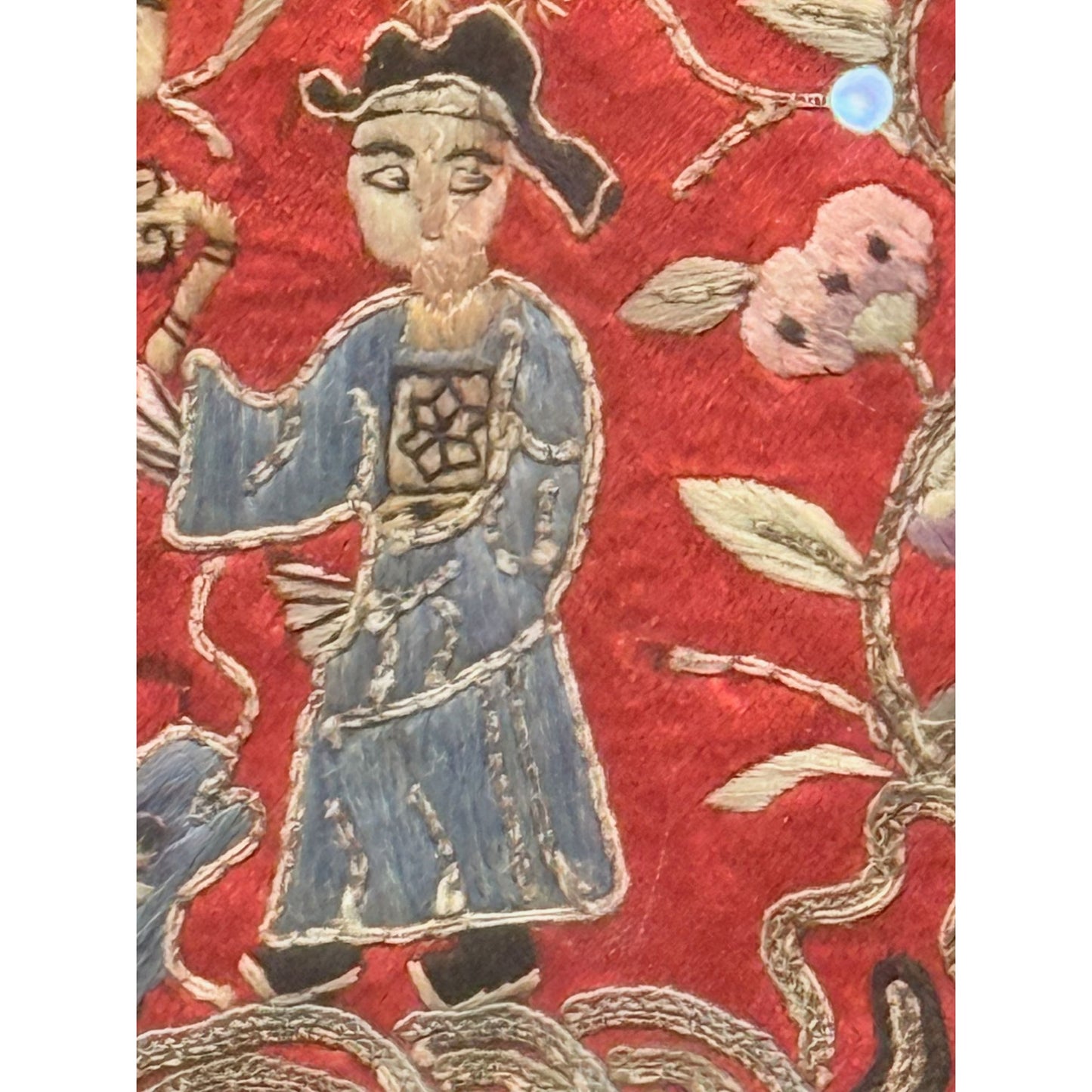 Chinese Silk Embroidery Art In Black Frame With Red Velvet Matting