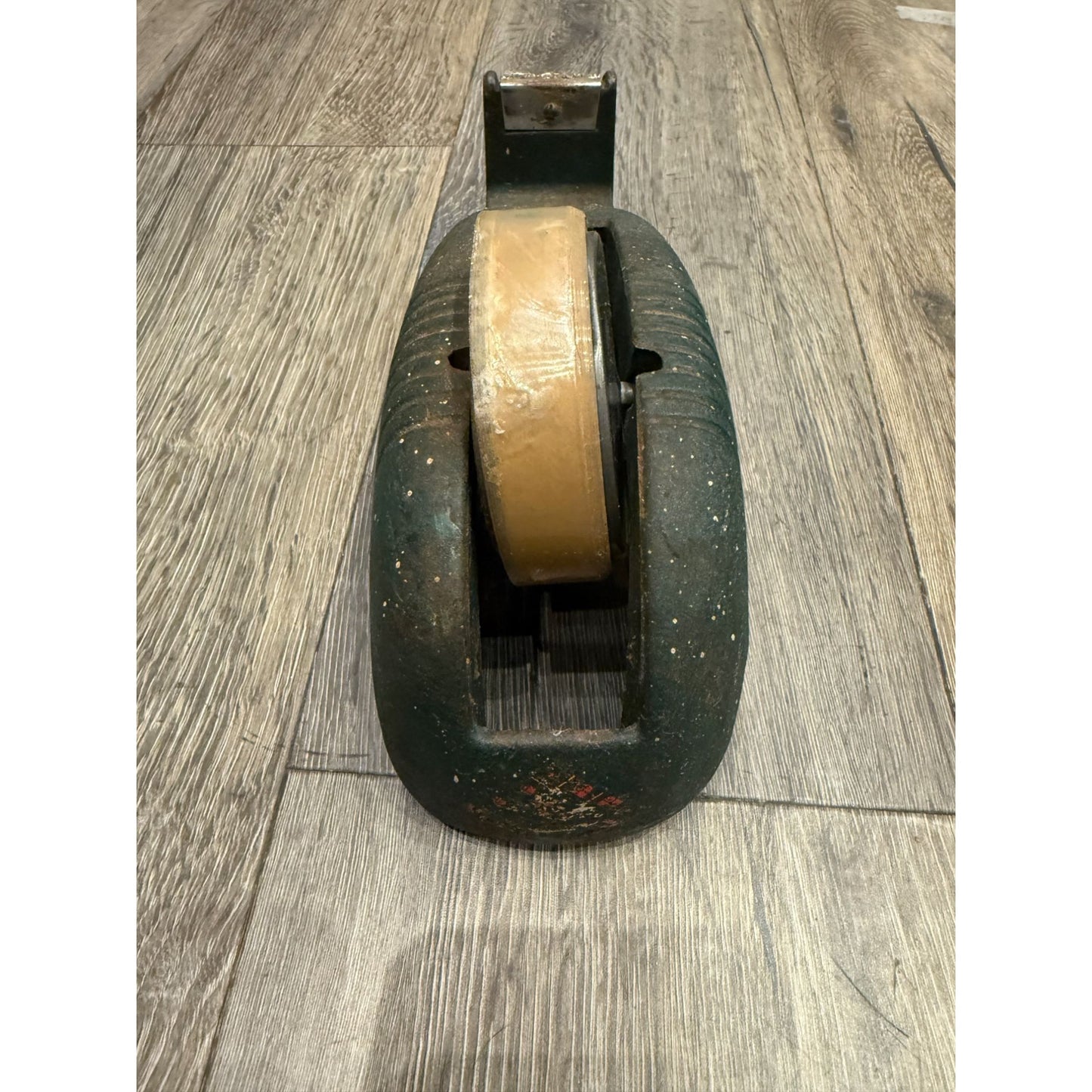 Vintage Green Scotch "Whale Tail" Tape Dispenser With Original Cellophane Tape Roll