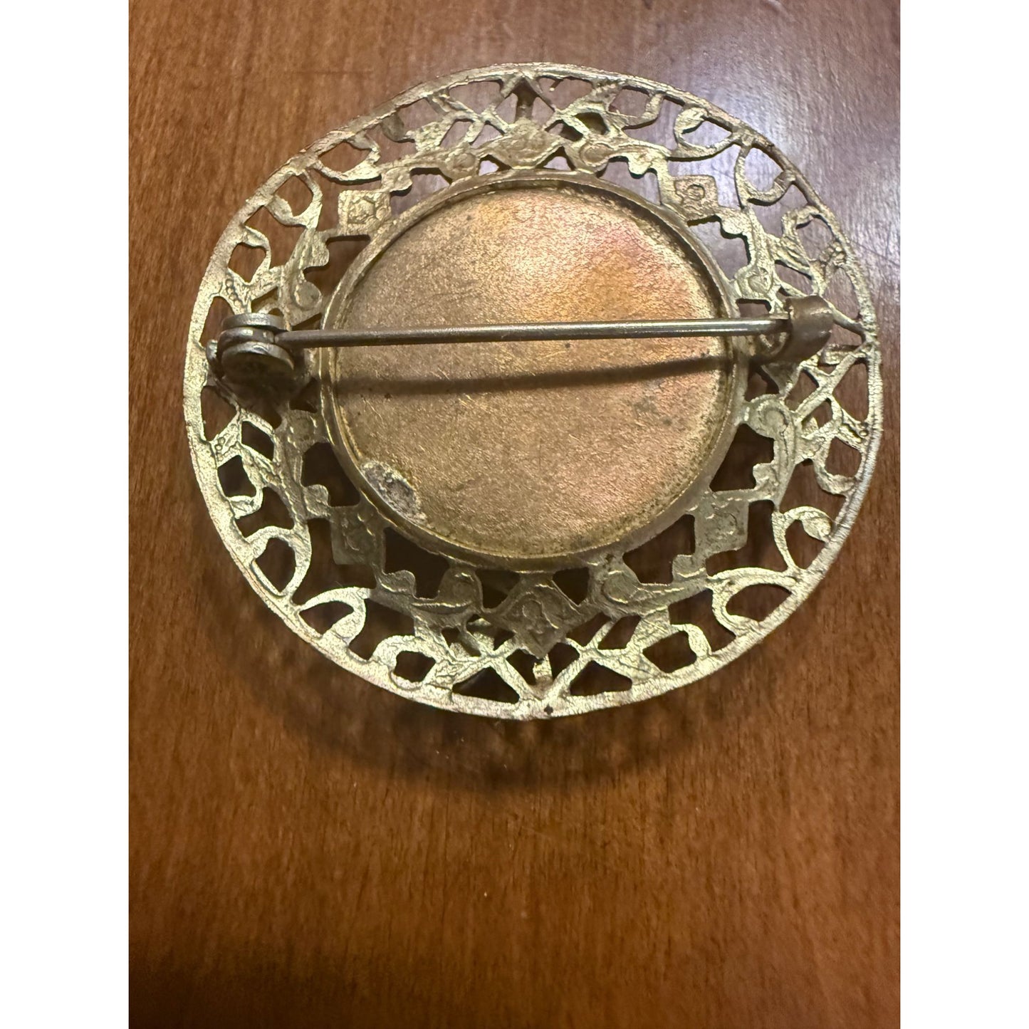 Vintage Gold Filigree Brooch With Pink Glass Center & Enamel Leaves