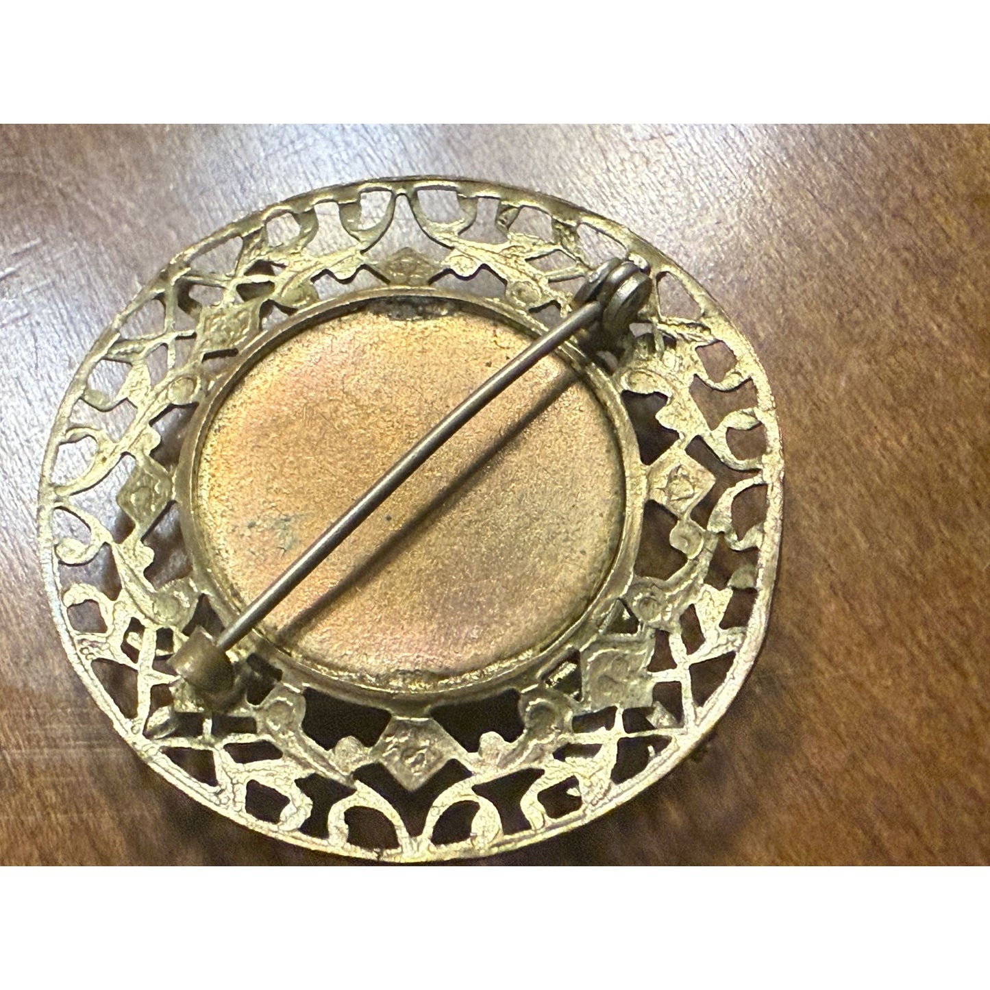 Vintage Gold Filigree Brooch With Pink Glass Center & Enamel Leaves