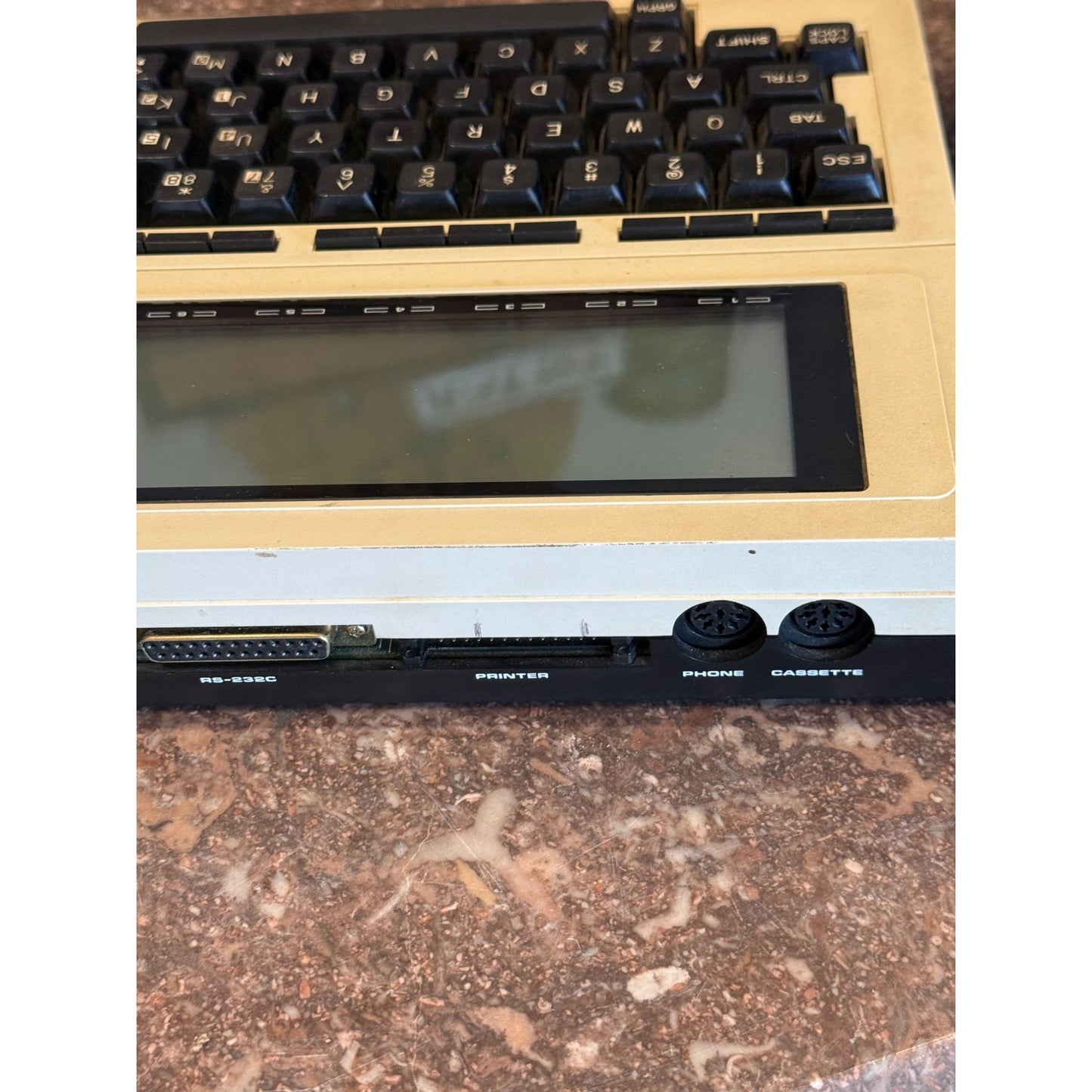 Vintage Radio Shack TRS-80 Model 100 Portable Computer With LCD Screen & Keyboard