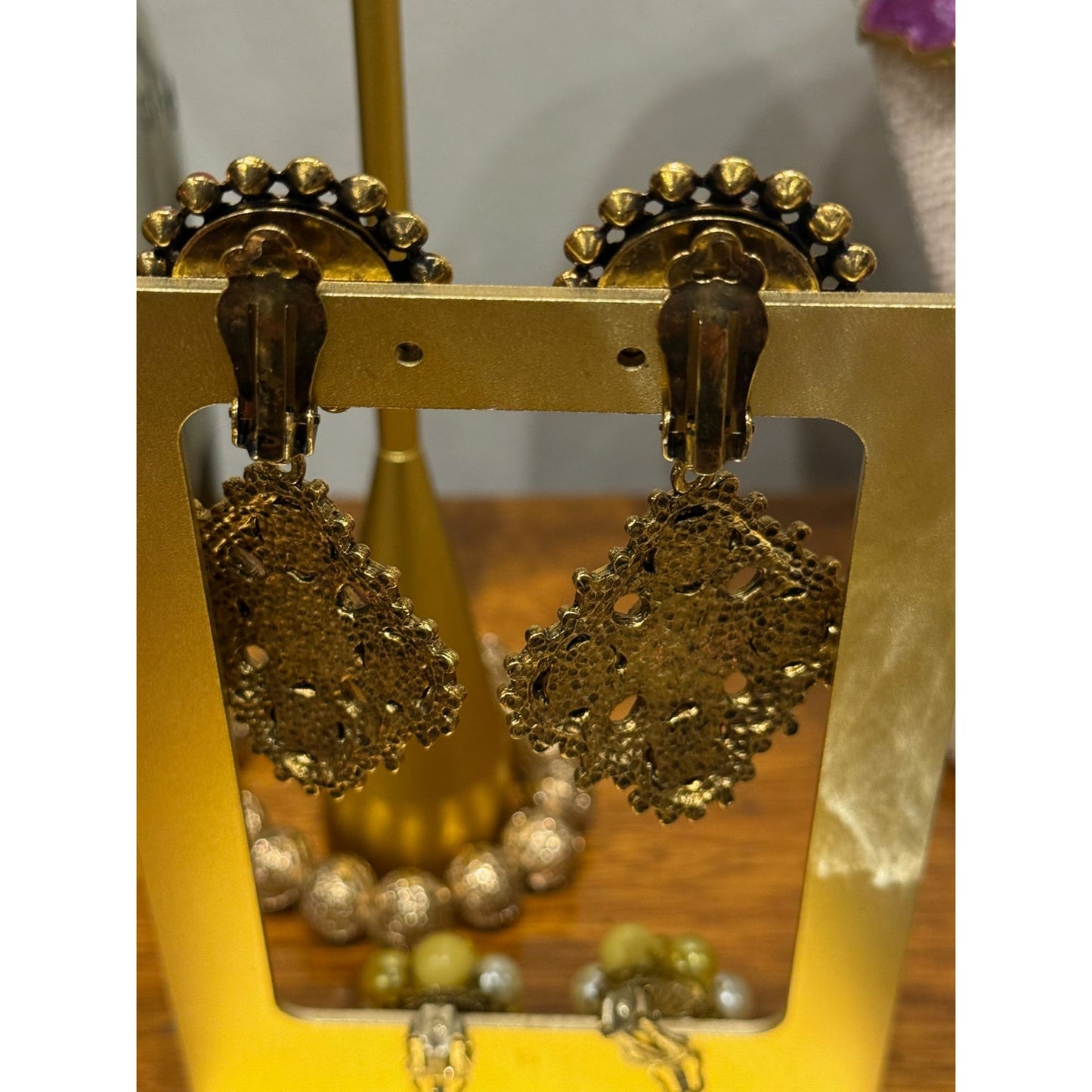 Vintage 1960's Gold Clip-On Earrings With Pink Starburst Cabochon & Ornate Design