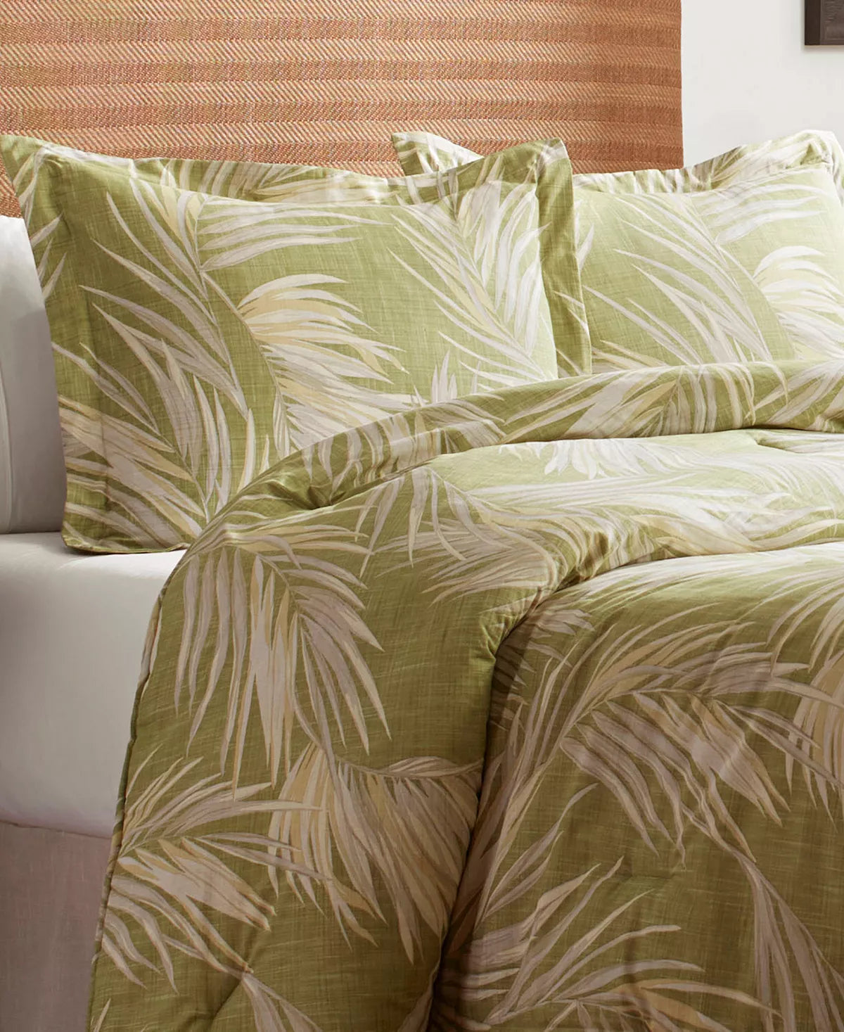 Tommy Bahama Canyon Palms Queen Comforter Set