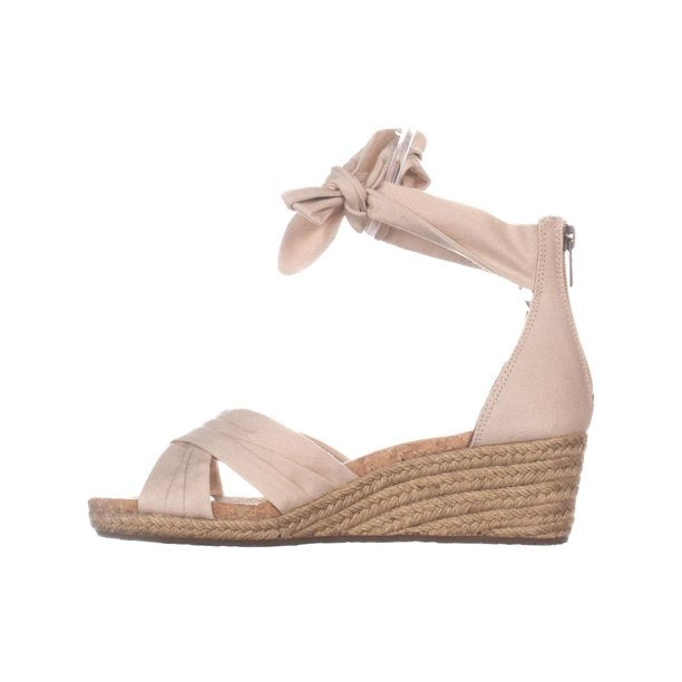 UGG Traci - Womens 8.5 Cream Sandal