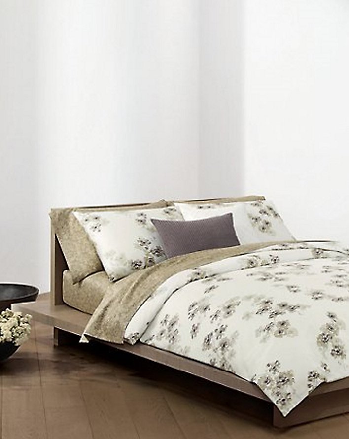 Calvin Klein Sandstorm Flora Reversible Comforter Set - Queen/Full
